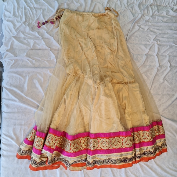Lengha - long skirt south asian adjustible waist with dupatta - Picture 7 of 17